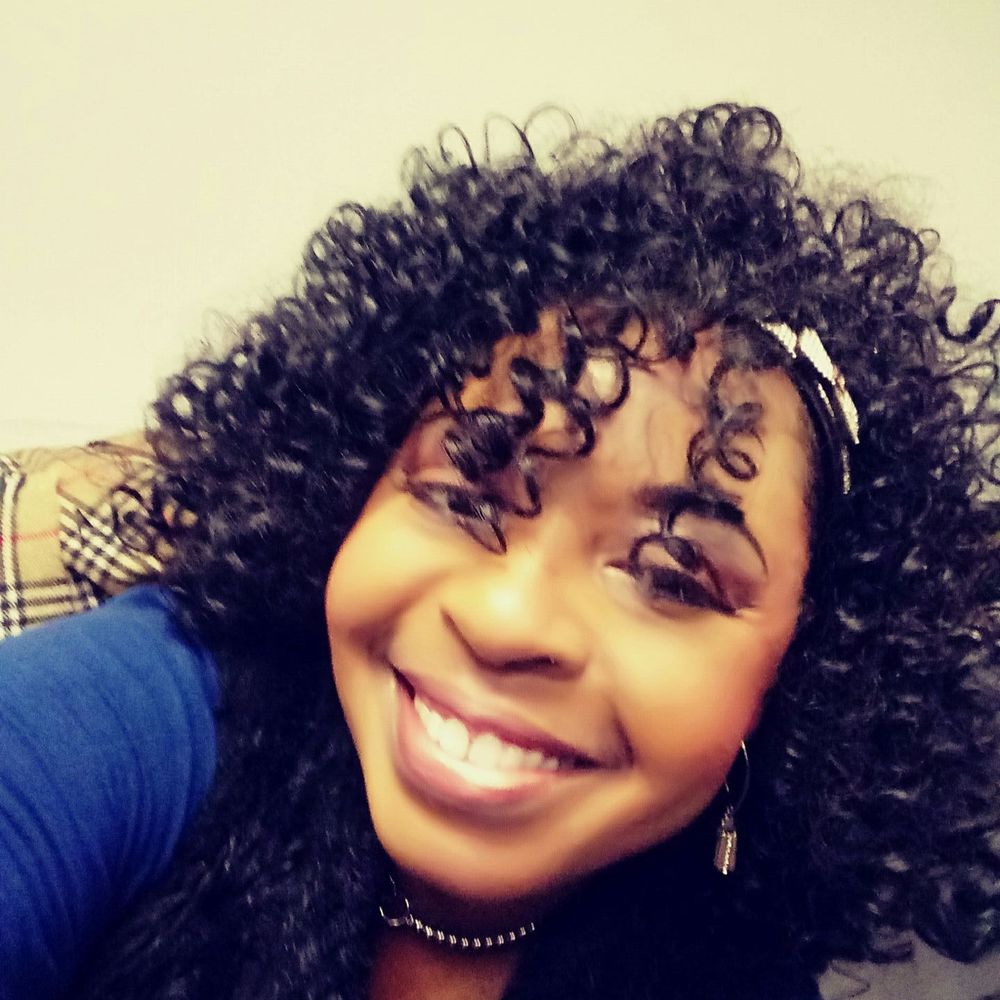 Meet your Posher, Earline